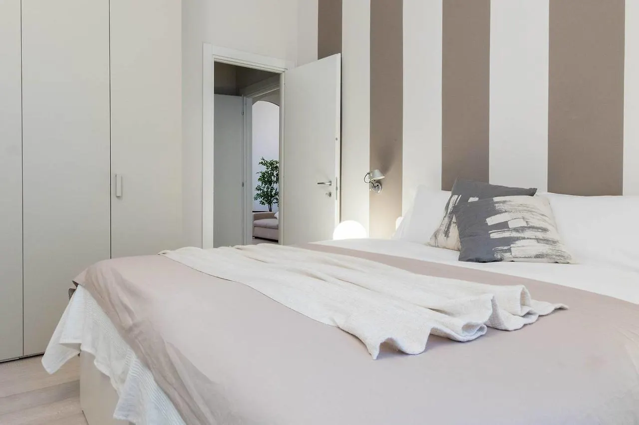 Hintown Piazza Gerusalemme Milano İtalya